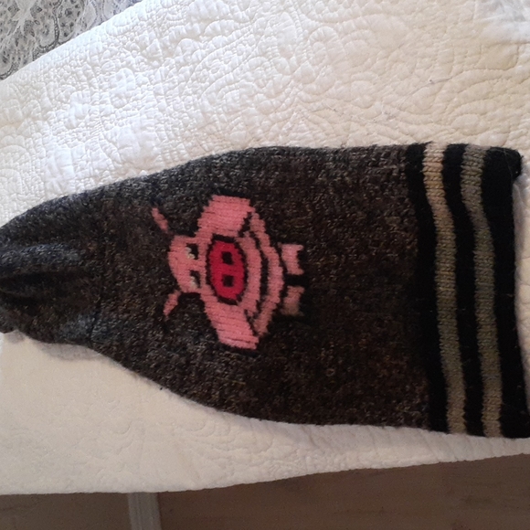 Handmade wool dog sweater - Picture 6 of 8